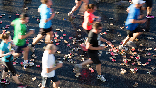 Corridas de rua e até maratonas estão abertas aos diabéticos. Basta tomar os devidos cuidados